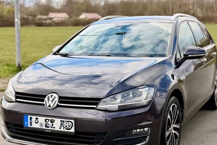 VW Golf 127.000 km 10.800 &euro; Am Ettersberg 99439