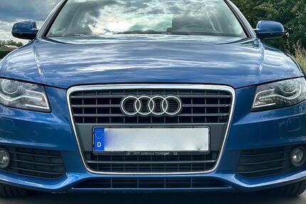 Audi A4 83.000 km 9.450 &euro; Erfurt 99095