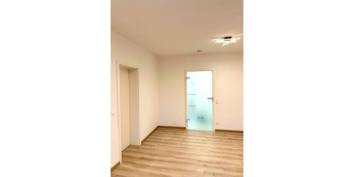 Etagenwohnung Jena - 2 Zimmer, 50 m&sup2;, 395&euro; | Angebot:25444062