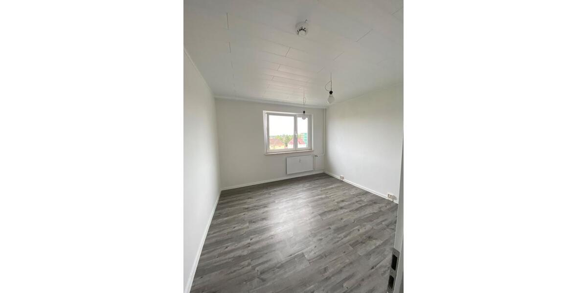 Etagenwohnung Sömmerda - 3 Zimmer, 62 m&sup2;, 550&euro; | Angebot:26640705