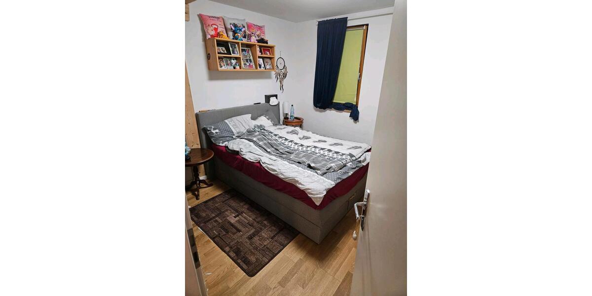 Erdgeschoßwohnung Apolda - 3.5 Zimmer, 81 m&sup2;, 805&euro; | Angebot:25546668