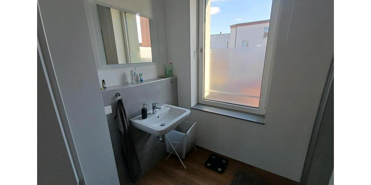 Etagenwohnung Apolda - 3 Zimmer, 96 m&sup2;, 840&euro; | Angebot:25721370