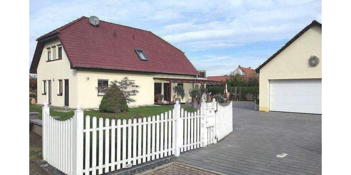 Einfamilienhaus Erfurt Töttleben - 9 Zimmer, 292 m&sup2;, 810.000&euro; | Angebot:26202024