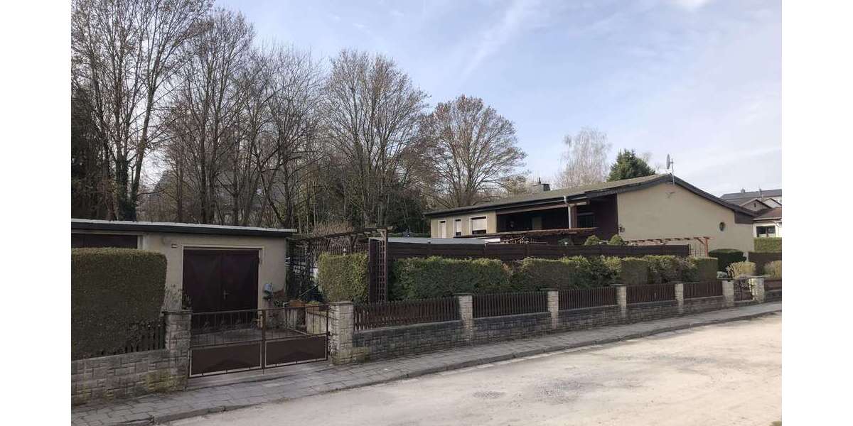 Einfamilienhaus Apolda - 6 Zimmer, 143 m&sup2;, 320.000&euro; | Angebot:25998382