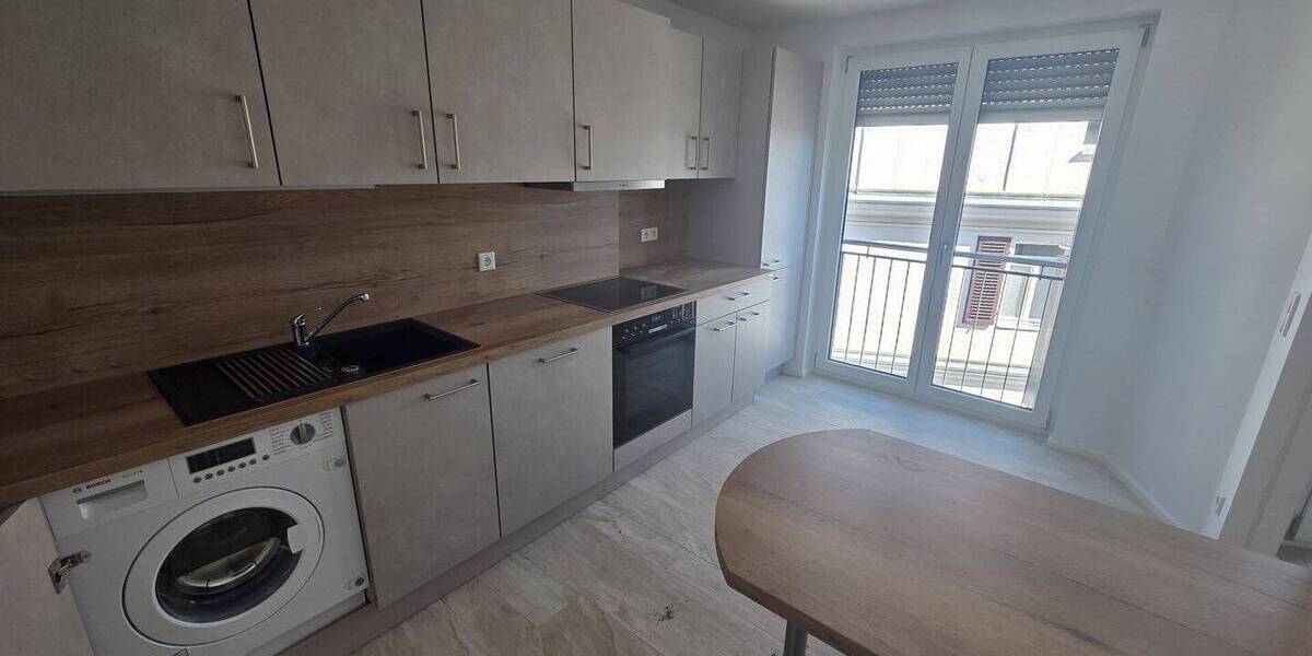 Etagenwohnung Erfurt Brühlervorstadt - 2 Zimmer, 76 m&sup2;, 1.170&euro; | Angebot:26643512