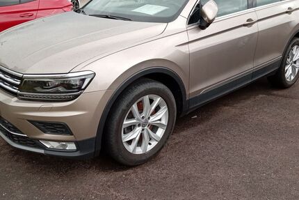 VW Tiguan 93.700 km 17.900 &euro; Sömmerda 99610