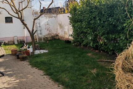 Wohnung Eckartsberga - 2 Zimmer, 40 m&sup2;, 350&euro; | Angebot:25841039