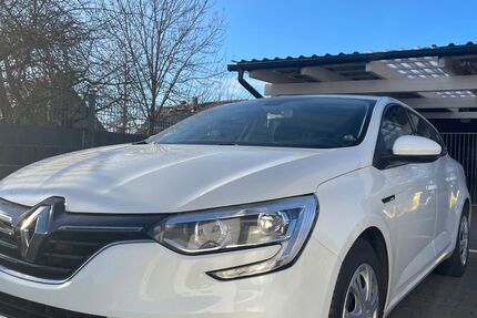 Renault Megane 97.000 km 9.000 &euro; Hardisleben 99628