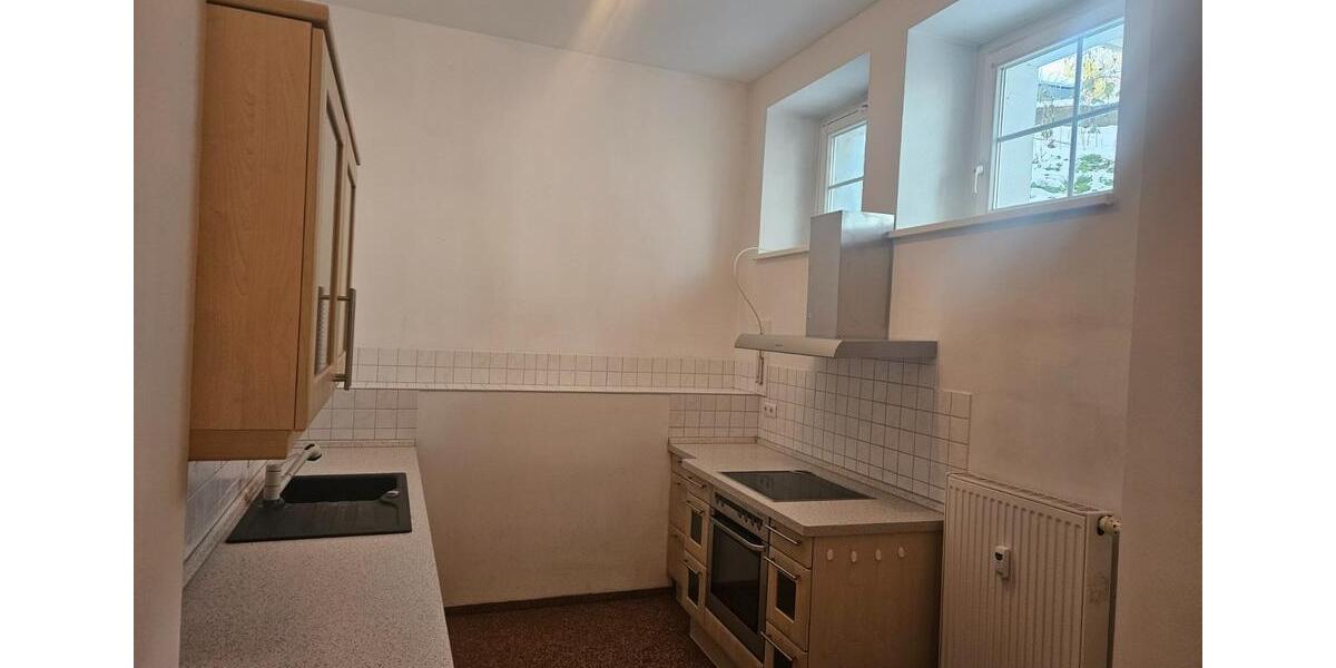 Hochparterre Jena - 2 Zimmer, 71 m&sup2;, 750&euro; | Angebot:24784344