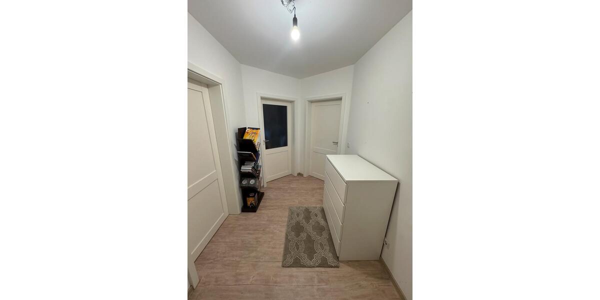 Etagenwohnung Jena Burgau - 2 Zimmer, 68 m&sup2;, 943&euro; | Angebot:25533044