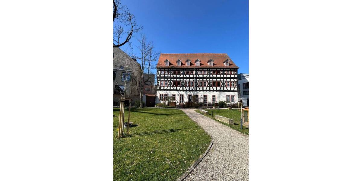 Etagenwohnung Erfurt Altstadt - 3 Zimmer, 90 m&sup2;, 325.000&euro; | Angebot:25705927
