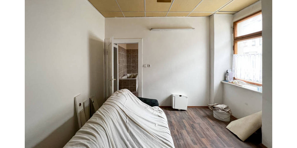 Mehrfamilienhaus, Wohnhaus Buttstädt - 1 Zimmer, 200 m&sup2;, 85.000&euro; | Angebot:25663485