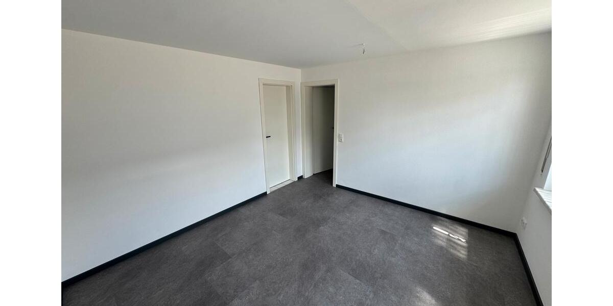 Gewerbeobjekt Elxleben - 270&euro; | Angebot:25823152