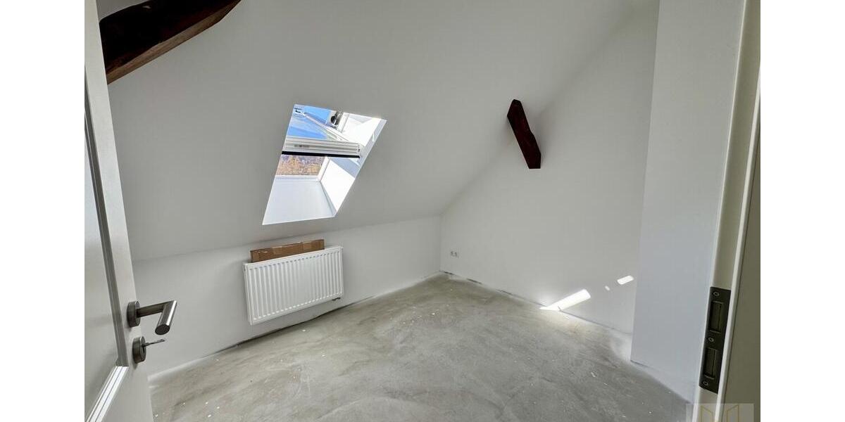 Maisonettenwohnung Rudolstadt - 6 Zimmer, 166 m&sup2;, 1.300&euro; | Angebot:25959375