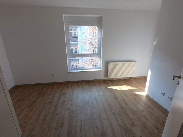 Etagenwohnung Erfurt Krämpfervorstadt - 3 Zimmer, 82 m&sup2;, 1.110&euro; | Angebot:25733314