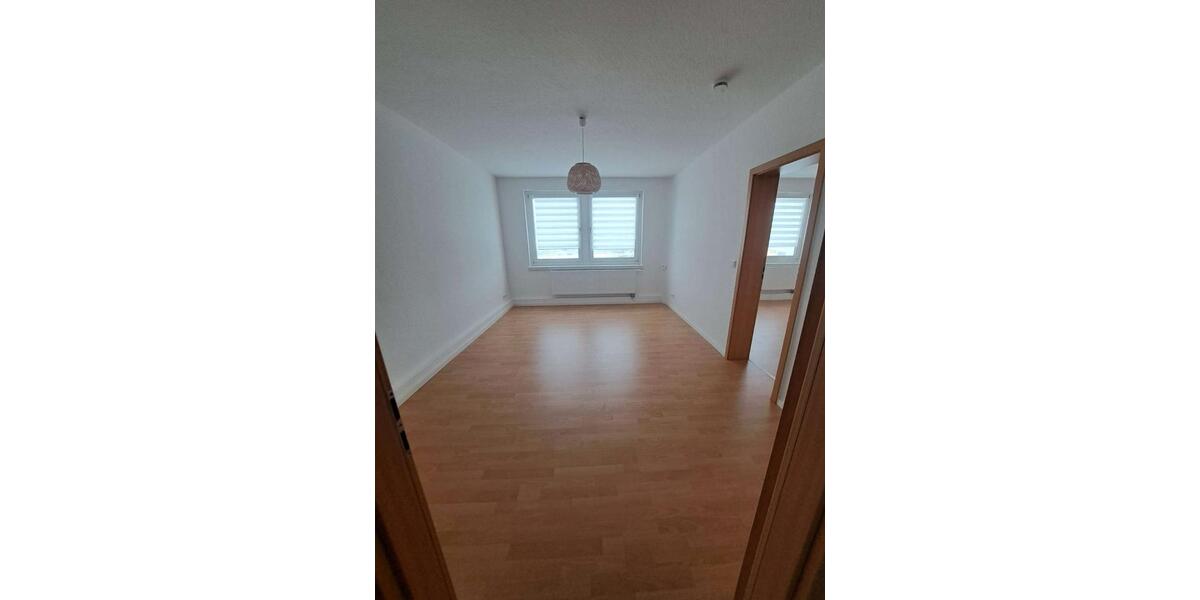 Etagenwohnung Am Ettersberg - 2 Zimmer, 46 m&sup2;, 350&euro; | Angebot:26442707