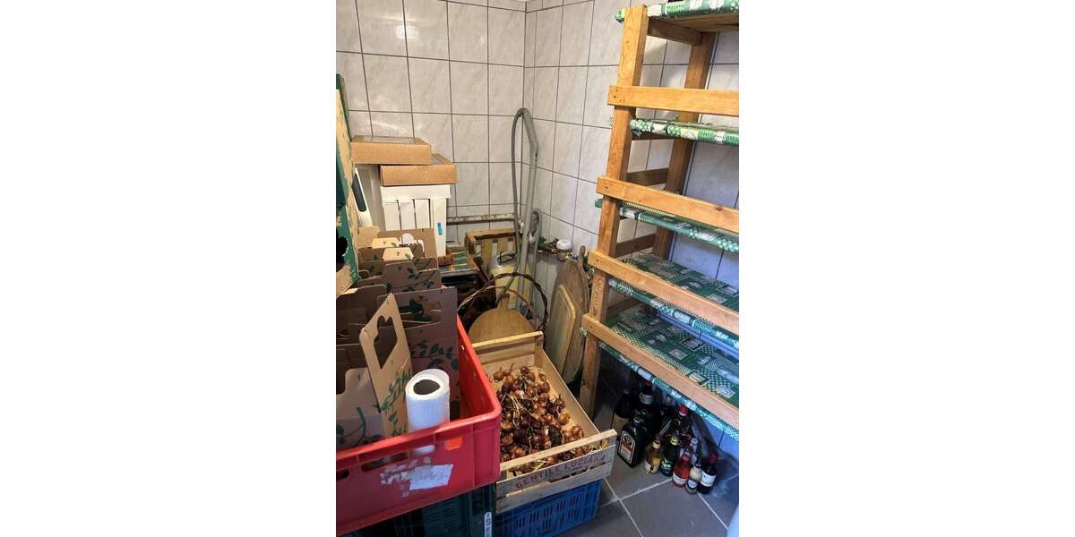 Geräumiges 1-2 Fam-Haus zum wohnen und ausbauen - Einfamilienhaus Hammerstedt | Angebot:27284543
