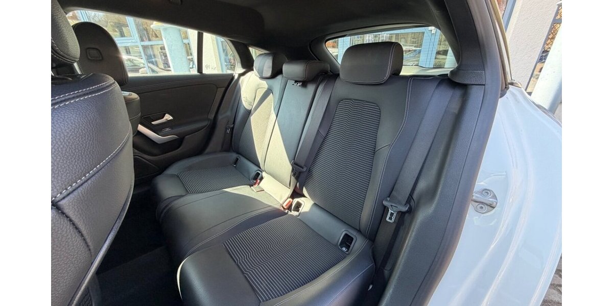 Mercedes-Benz CLA 180 Shooting Brake LED HIGH PERFORMANCE 