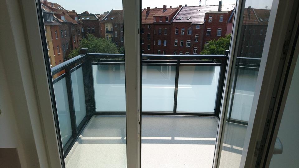 Dachgeschoßwohnung Erfurt Johannesplatz - 4 Zimmer, 130 m&sup2;, 1.300&euro; | Angebot:26619946