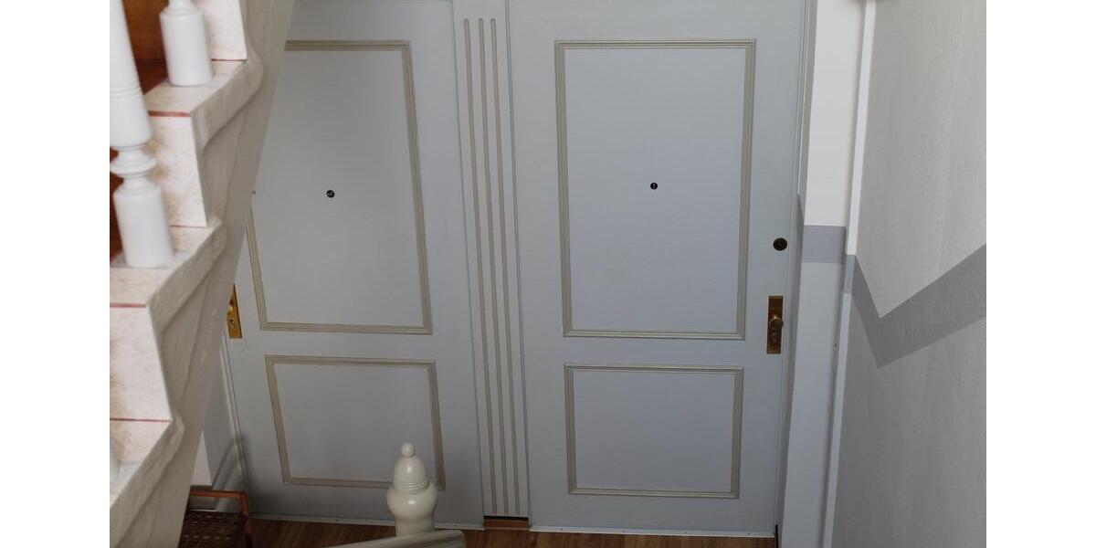 Etagenwohnung Erfurt Johannesplatz - 2 Zimmer, 63 m&sup2;, 570&euro; | Angebot:26498123