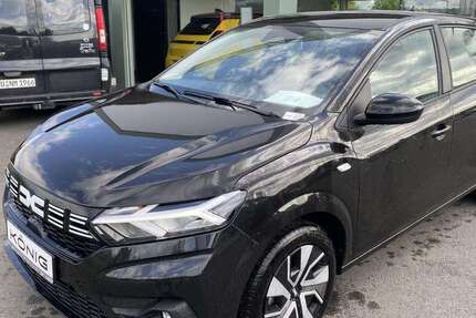 Dacia Sandero 2.100 km 16.099 &euro; Kahla 07768