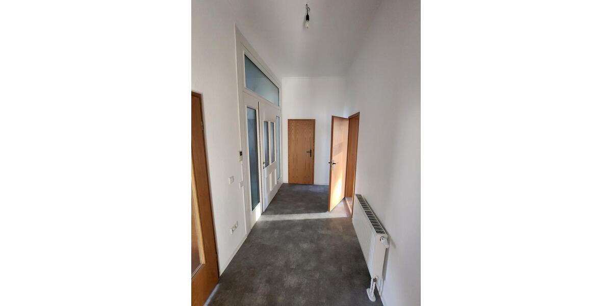 Erdgeschoßwohnung Jena - 3.5 Zimmer, 89 m&sup2;, 1.410&euro; | Angebot:25758193