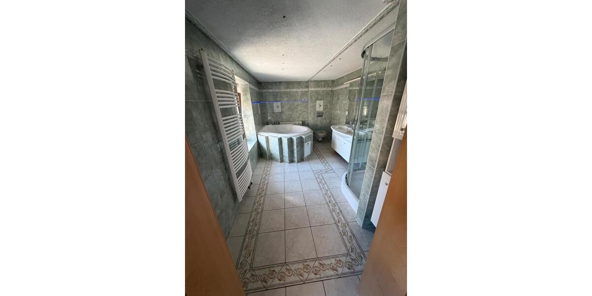 Mehrfamilienhaus, Wohnhaus Rastenberg - 7 Zimmer, 180 m&sup2;, 220.000&euro; | Angebot:26723964