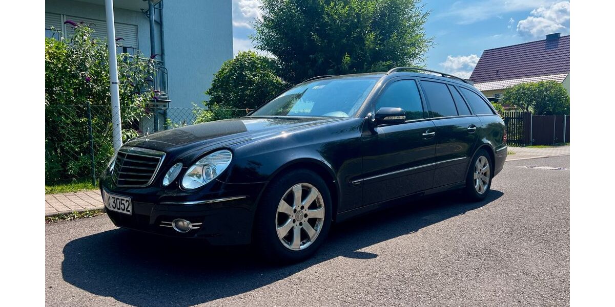 Mercedes-Benz E 320 449.000 km 5.200 &euro; Erfurt 99099