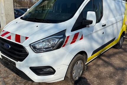 Ford Transit Custom 296.000 km 7.999 &euro; Erfurt 99086