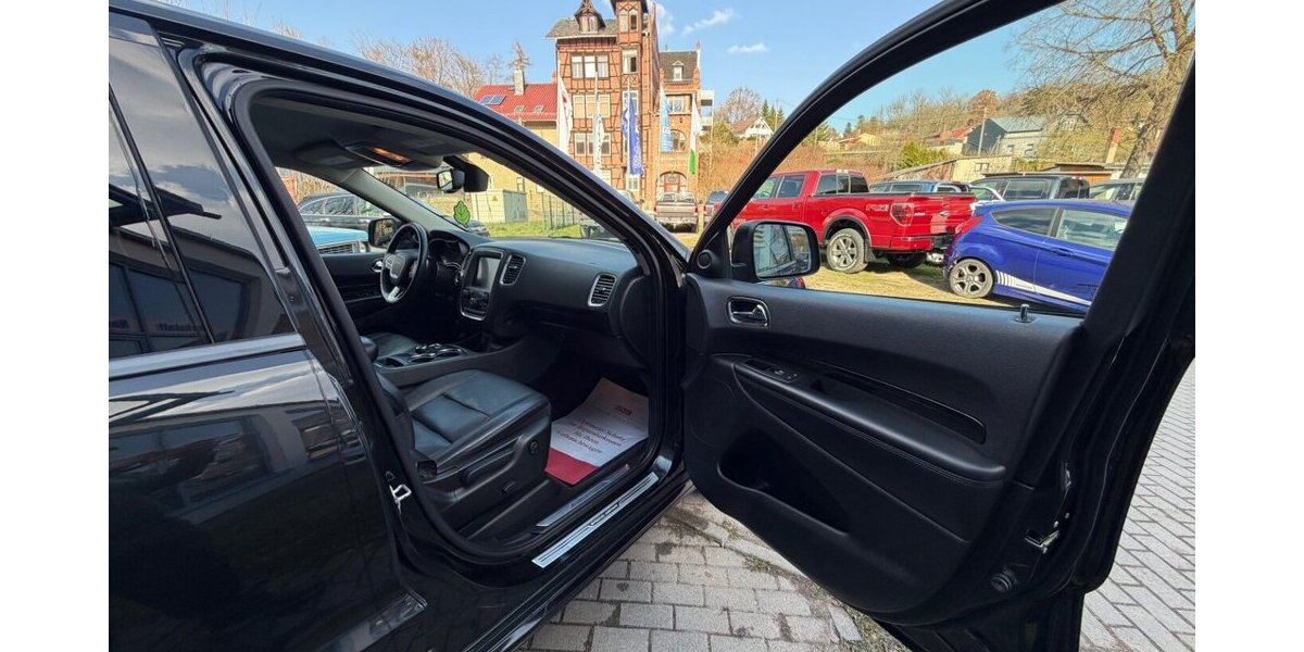 Dodge Durango 3,6 LEDER 7 SITER AHK 221.000 km 19.999 &euro; Rudolstadt 07407