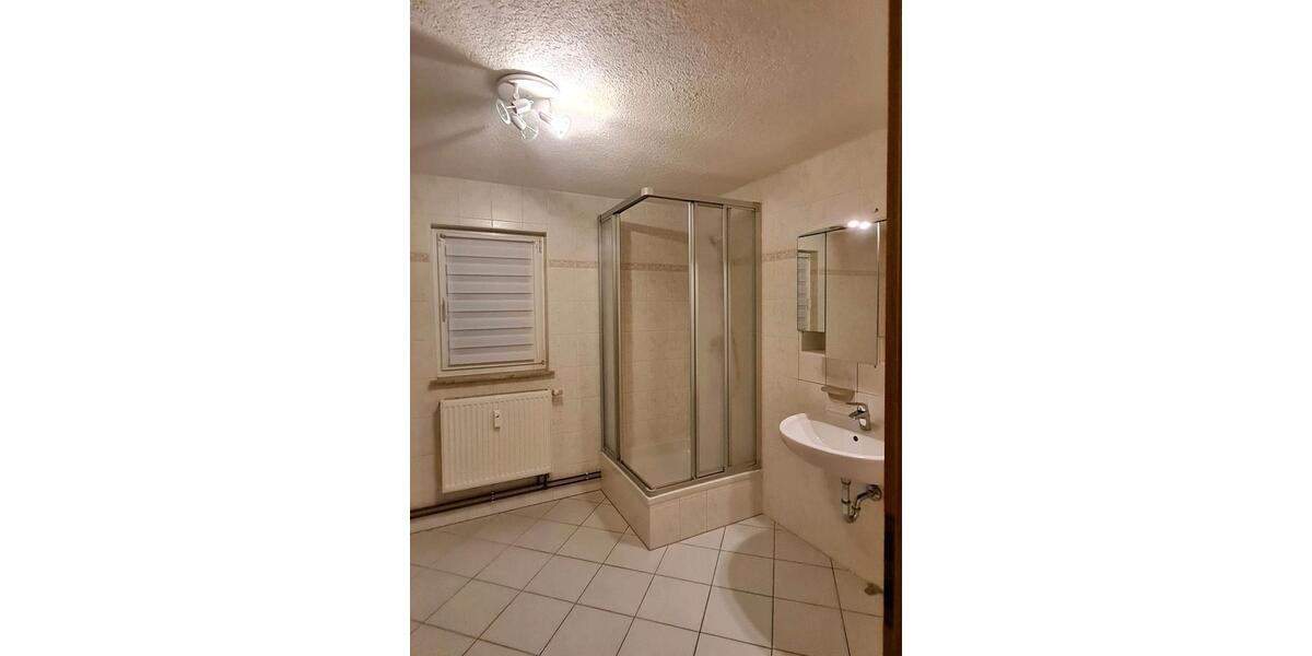 Erdgeschoßwohnung Kölleda - 3 Zimmer, 78 m&sup2;, 507&euro; | Angebot:26490549