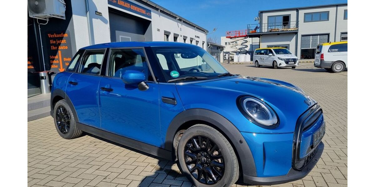 Mini ONE 25.069 km 18.490 &euro; Weimar 99425