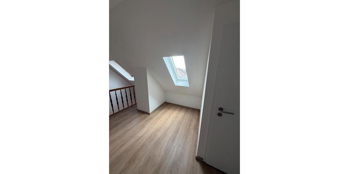 Maisonettenwohnung Erfurt Johannesplatz - 3 Zimmer, 117 m&sup2;, 1.200&euro; | Angebot:26221773