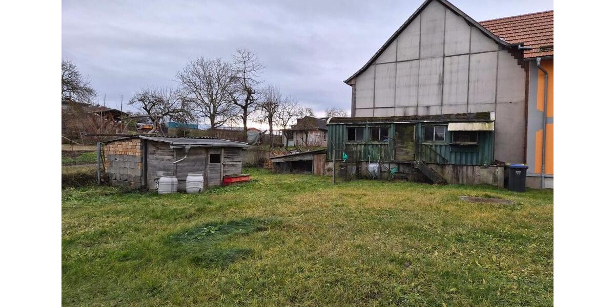 Einfamilienhaus Stadtilm - 7 Zimmer, 120 m&sup2;, 140.000&euro; | Angebot:24533046