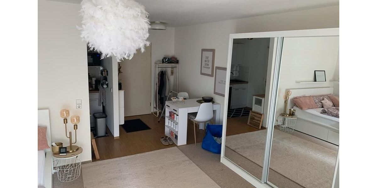 Etagenwohnung Jena - 1 Zimmer, 33 m&sup2;, 450&euro; | Angebot:25789901
