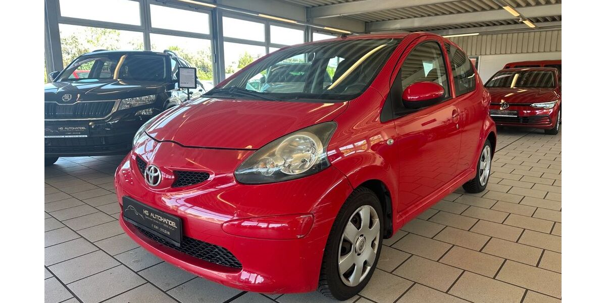 Toyota Aygo (X) 92.000 km 1.300 &euro; Erfurt 99091