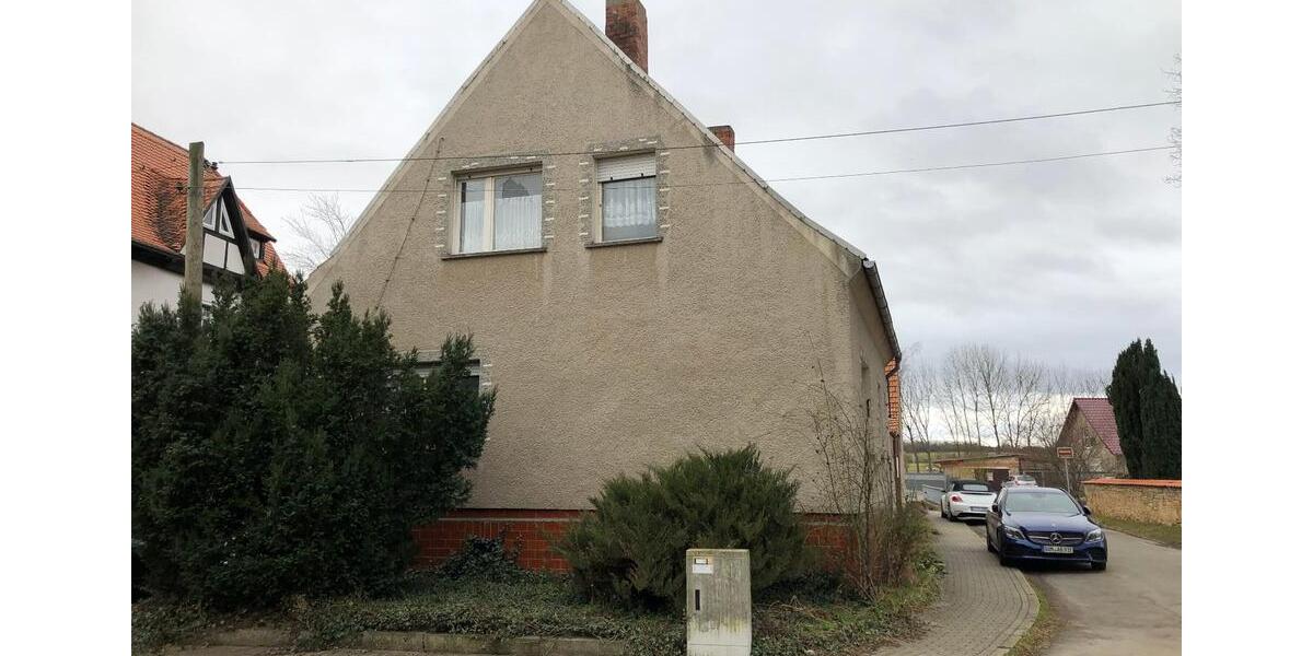 Einfamilienhaus Sömmerda - 7 Zimmer, 130 m&sup2;, 42.900&euro; | Angebot:25397514