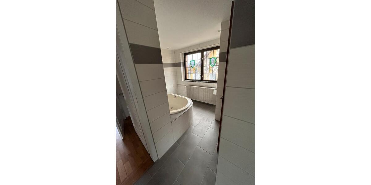 Terrassenwohnung Jena Kernberge - 3 Zimmer, 110 m&sup2;, 1.760&euro; | Angebot:25403886