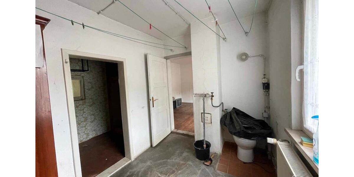 Einfamilienhaus Dornburg-Camburg Camburg - 6 Zimmer, 160 m&sup2;, 150.000&euro; | Angebot:26701881