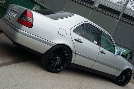 Mercedes-Benz C 220 147.000 km 7.500 &euro; Weimar 99423