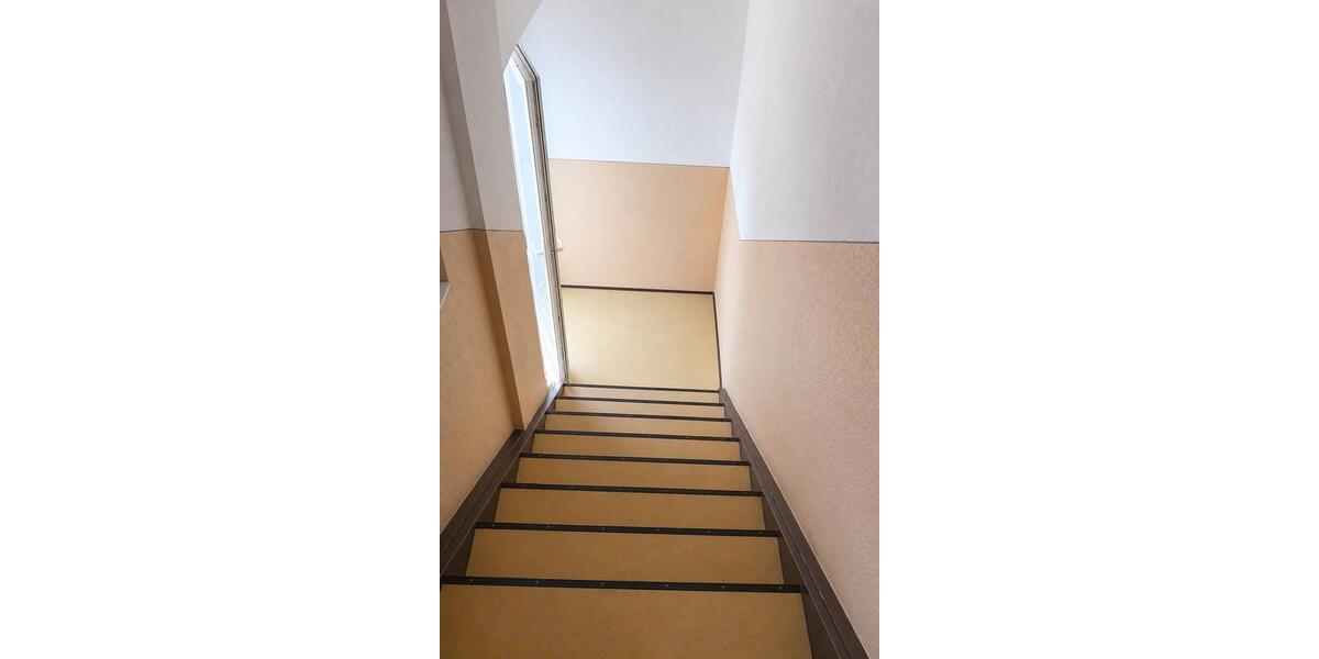 Dachgeschoßwohnung Bad Sulza - 2 Zimmer, 100 m&sup2;, 780&euro; | Angebot:26348344