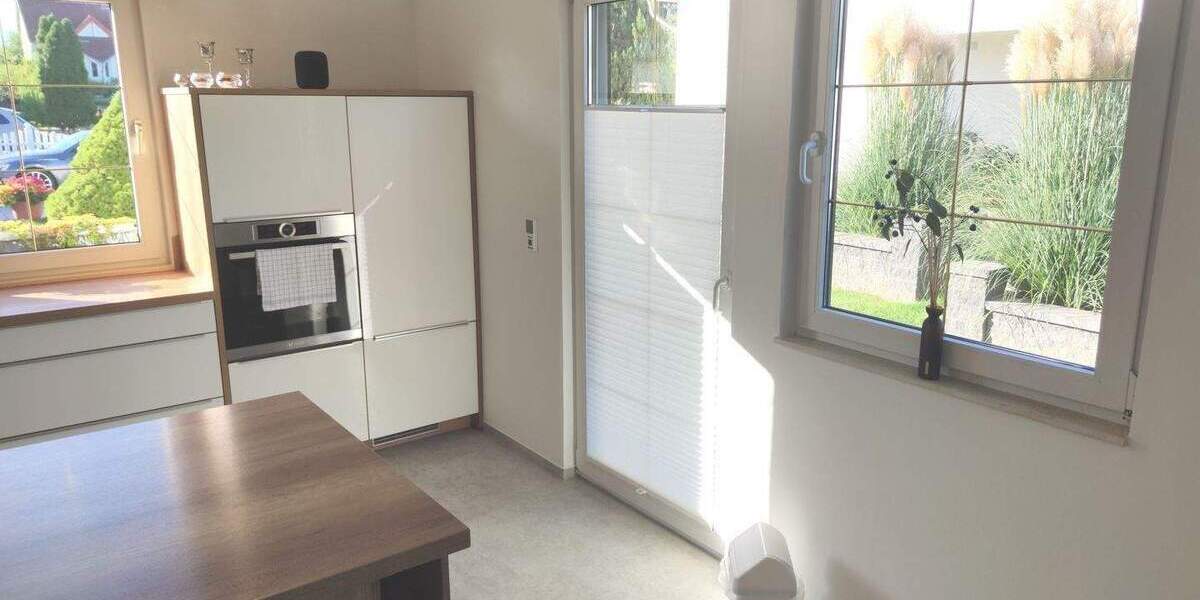 Einfamilienhaus Erfurt Töttleben - 9 Zimmer, 292 m&sup2;, 810.000&euro; | Angebot:26064417