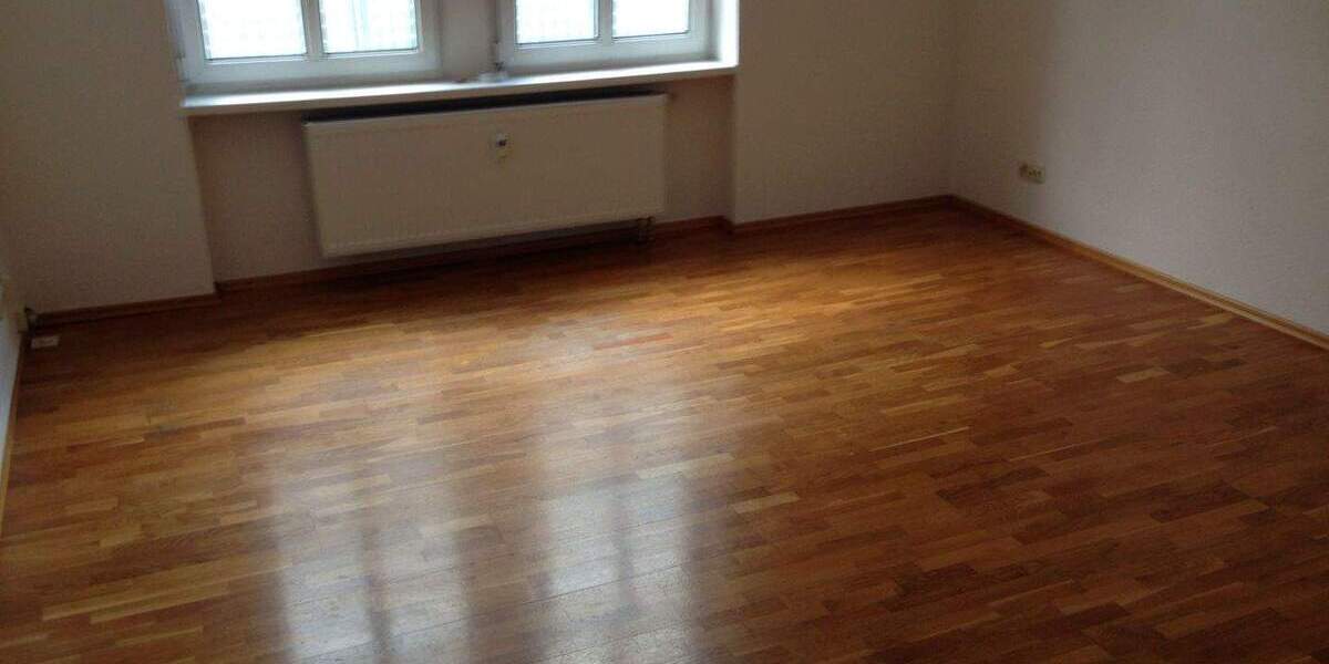 Etagenwohnung Erfurt Altstadt - 3 Zimmer, 74 m&sup2;, 215.000&euro; | Angebot:25732007