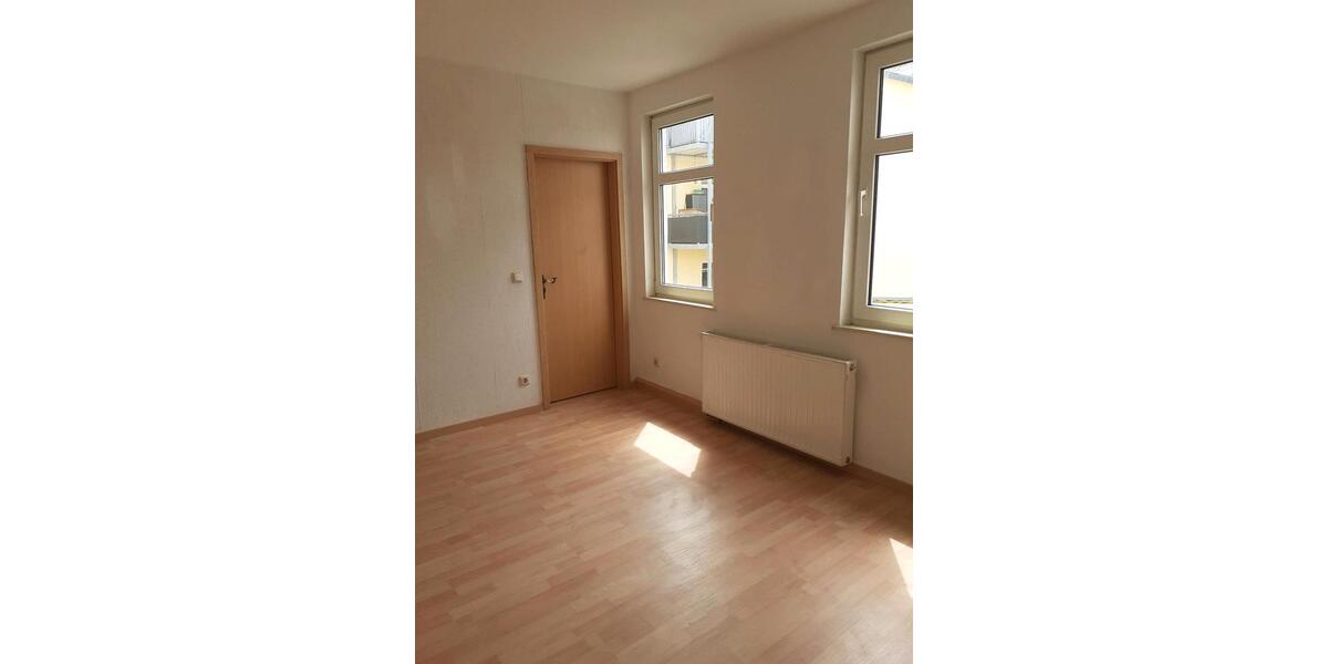 Etagenwohnung Apolda - 2 Zimmer, 42 m&sup2;, 250&euro; | Angebot:26619139