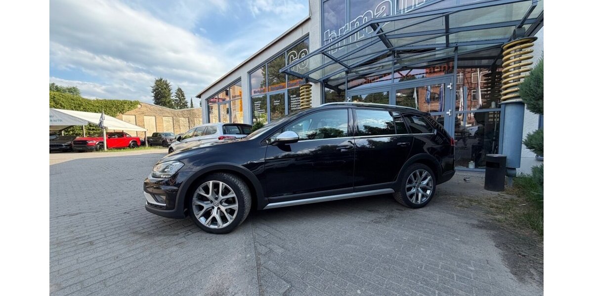 VW Golf Alltrack Variant 2.0 TDI AHK LED LEDER Zahnri 180.000 km 12.499 &euro; Rudolstadt 07407