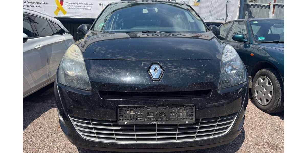 Renault Scenic 161.079 km 2.000 &euro; Erfurt 99089