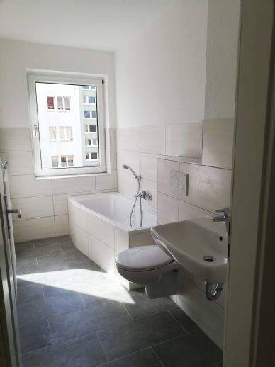 Etagenwohnung Kahla - 3 Zimmer, 58 m&sup2;, 505&euro; | Angebot:26177025