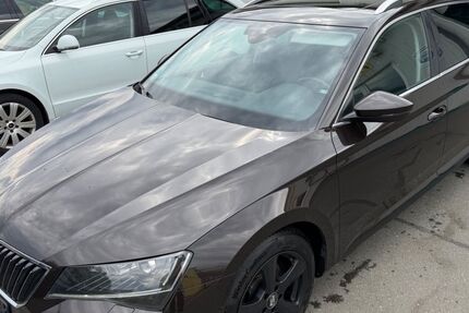 Skoda Superb 250.000 km 9.500 &euro; Rudolstadt 07407