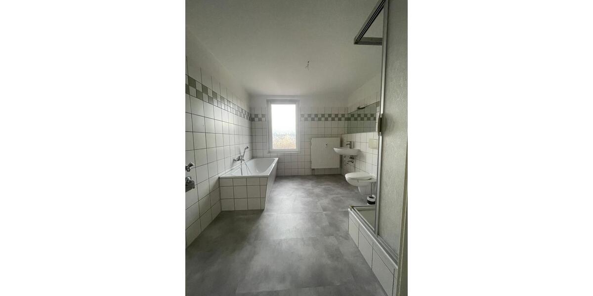 Dachgeschoßwohnung Weimar - 2 Zimmer, 76 m&sup2;, 798&euro; | Angebot:26496282