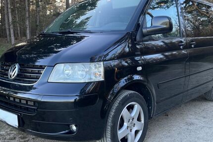 VW T5 Multivan 262.000 km 15.300 &euro; Stadtilm 99326